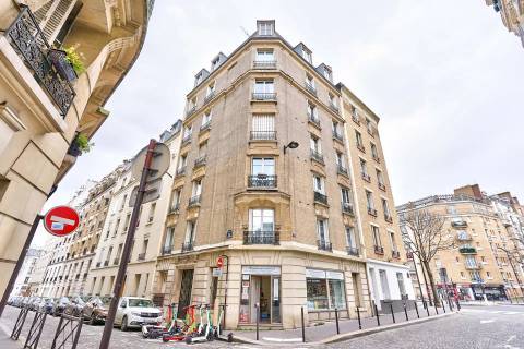 Sale Apartment Paris 12th Bel-Air